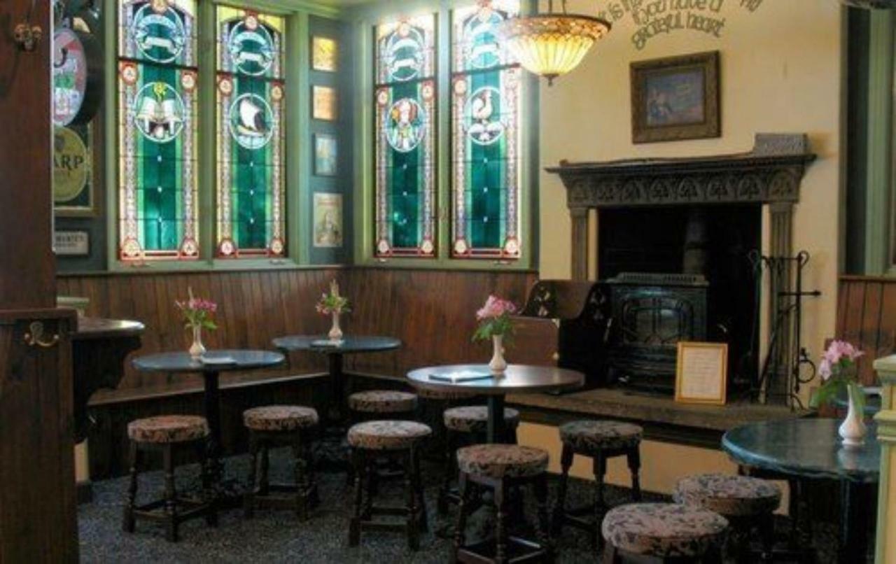 County Clare Innミルウォーキー エクステリア 写真